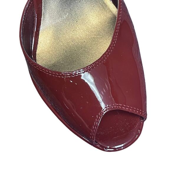 Nine West heels peep toe ankle strap blood red patent leather sexy classic  7.5 - Picture 3 of 10